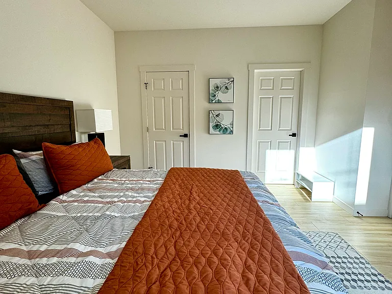 2814 Birch St — Photo 16