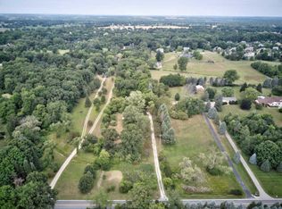 9732 Moon Rd, Saline, MI 48176