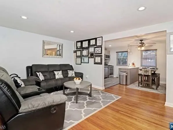 500 S Center St, Orange, NJ 07050