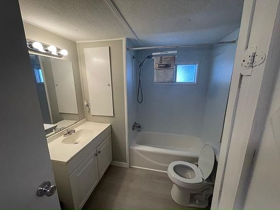 5th image of 4125 Park St N #341