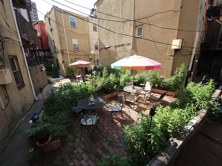 19 E Centre St #5 — Photo 17