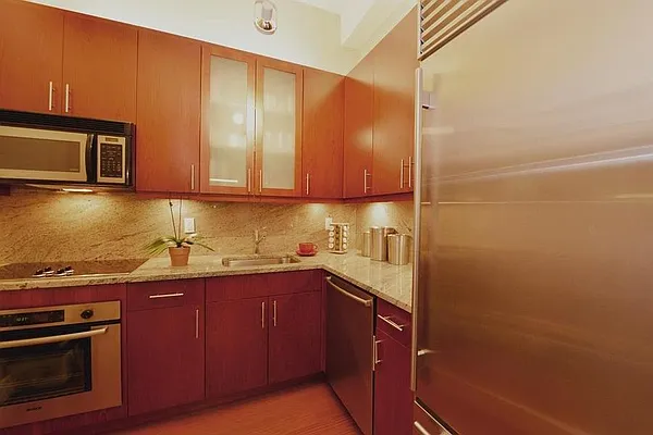 Rented by Keller Williams NYC | media 8