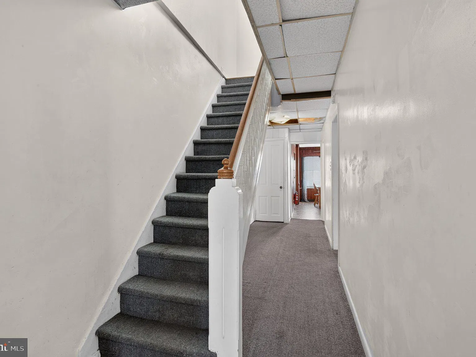 3 bed, 1.0 bath, 1400 sqft, $1,725 — Photo 4