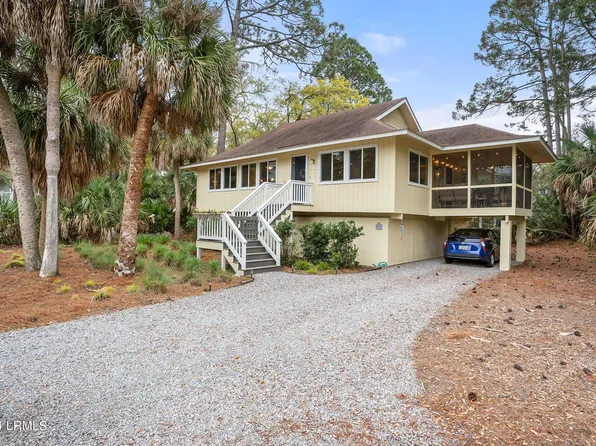 918 Marsh Dunes Rd, Saint Helena Island, SC 29920