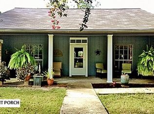 698 County Road 114 E, San Augustine, TX 75972