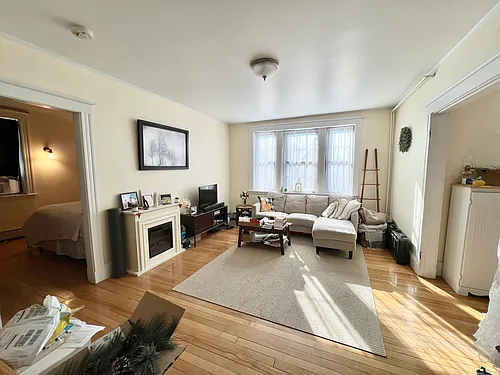 100 Madison Ave Photo 1