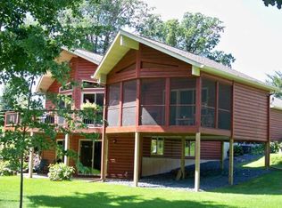 2272 71st St, Luck, WI 54853