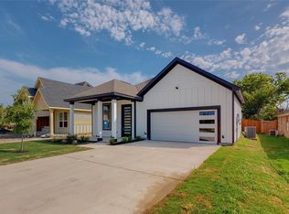 311 Runnells St, Terrell, TX 75160