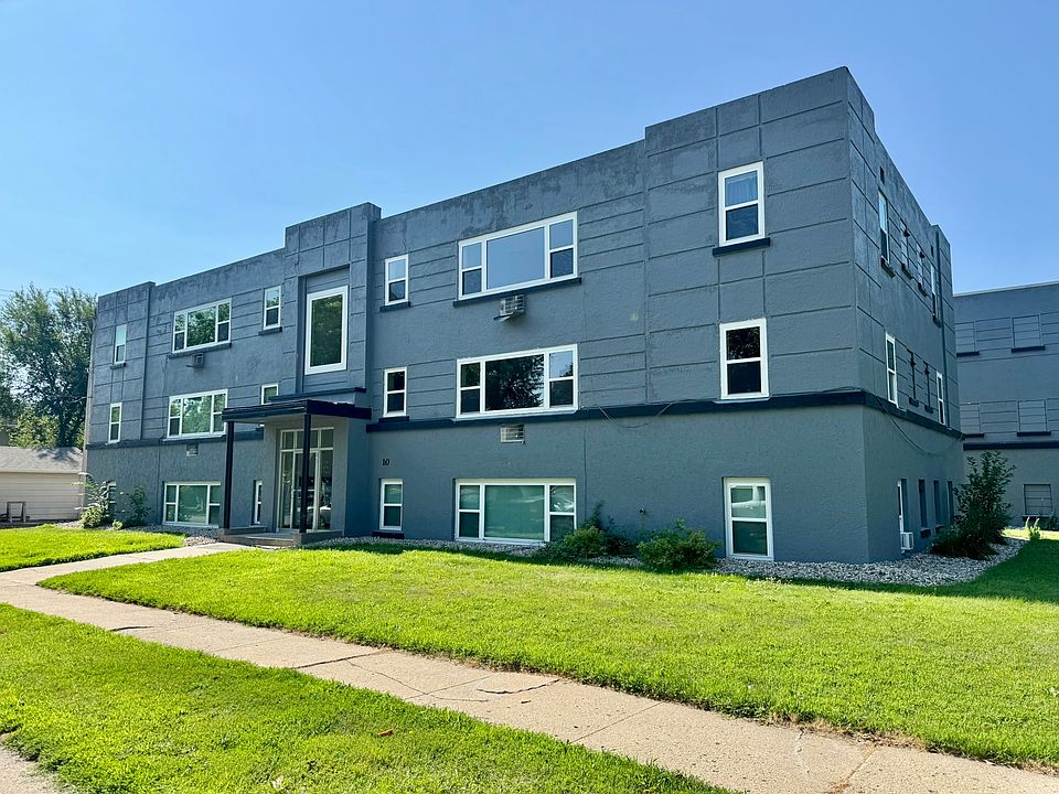 1st image of 10 9th Ave NE #5