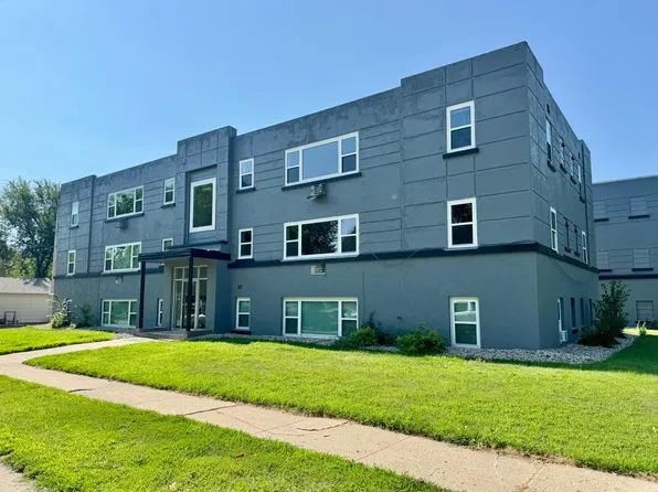 10 9th Ave NE APT 10, Aberdeen, SD 57401