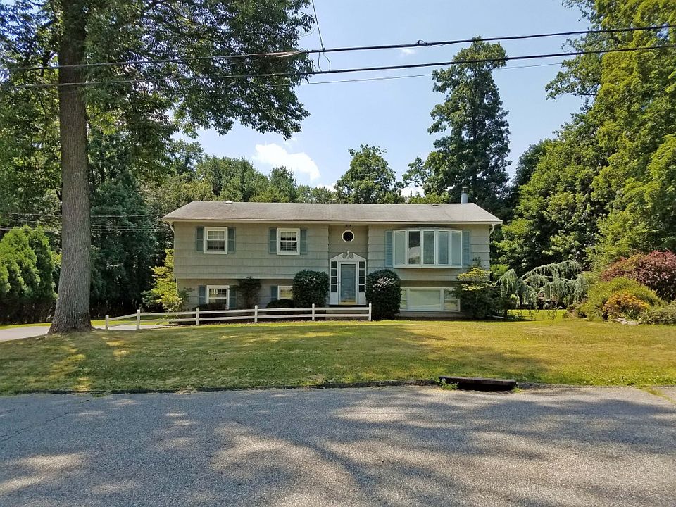 1st image of 3 N Amundsen Ln
