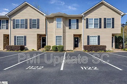 1122 E Lee Rd Photo 1