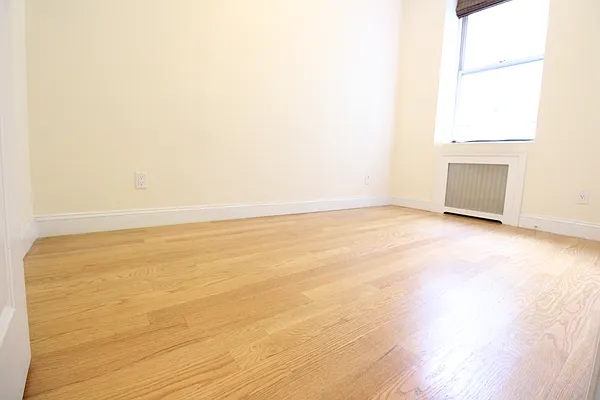Rented by Luxor Homes & Investment Realty | media 22