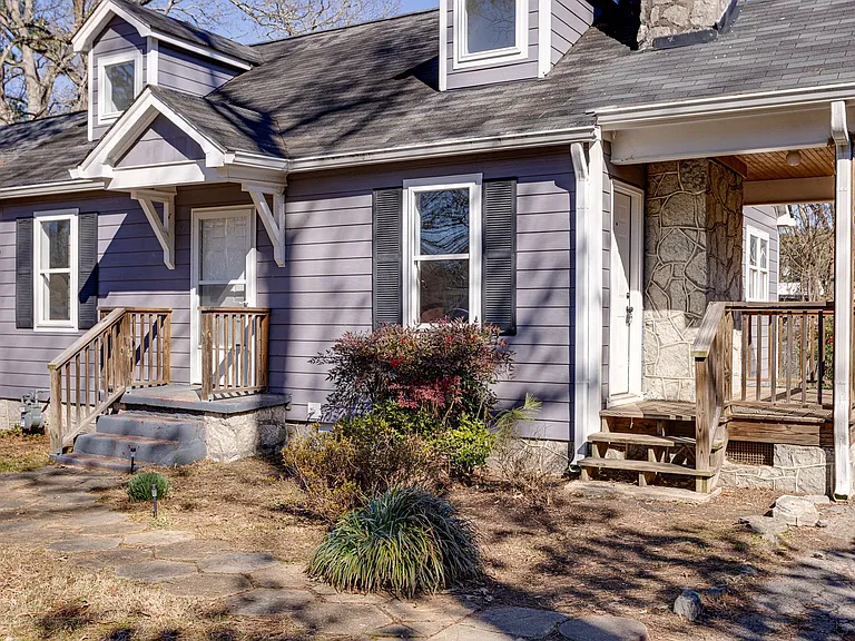 5211 Sunbeam Ave — Photo 3