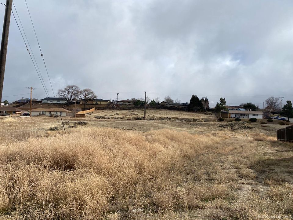 2nd image of 20808 Country Club Dr