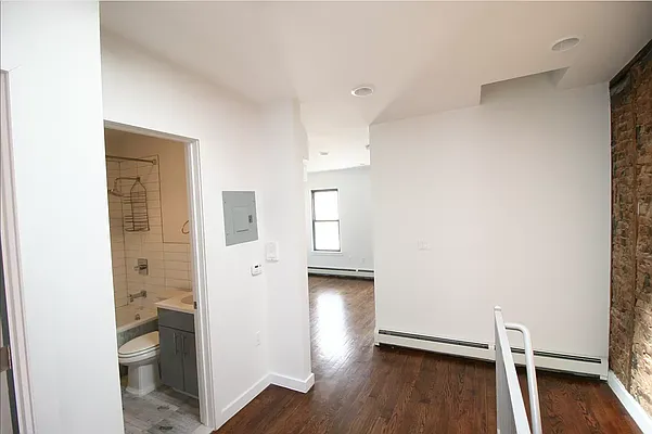 Rented by Corcoran | media 11