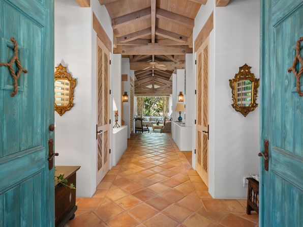 17240 Avenida De Acacias