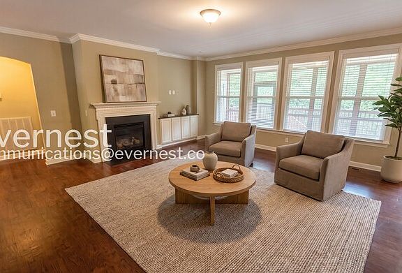 3rd image of 1237 Broadgate Dr