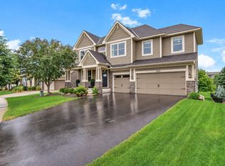16768 Draft Horse Blvd, Lakeville, MN 55044