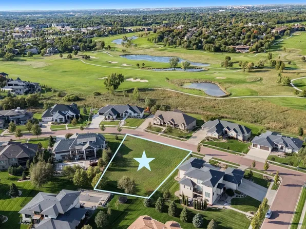 509 E Shadow Creek Ln, Sioux Falls, SD 57108