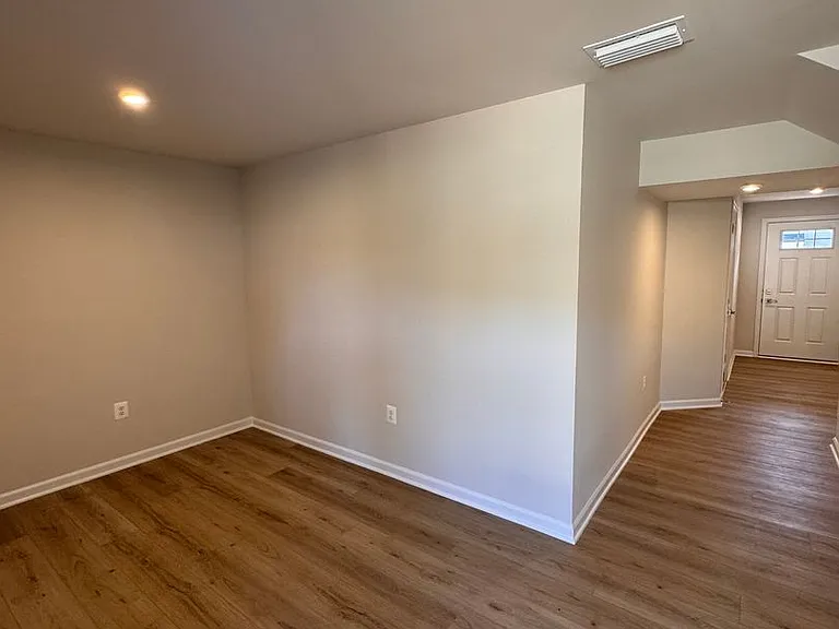 2905 Orchard Ridge Ln — Photo 5