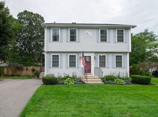 152 Concord Ave, Cranston, RI 02910