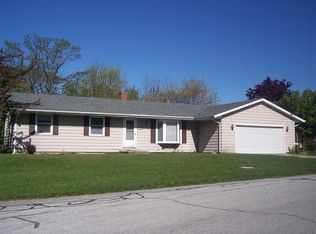 108 Surrey Ln, North Manchester, IN 46962