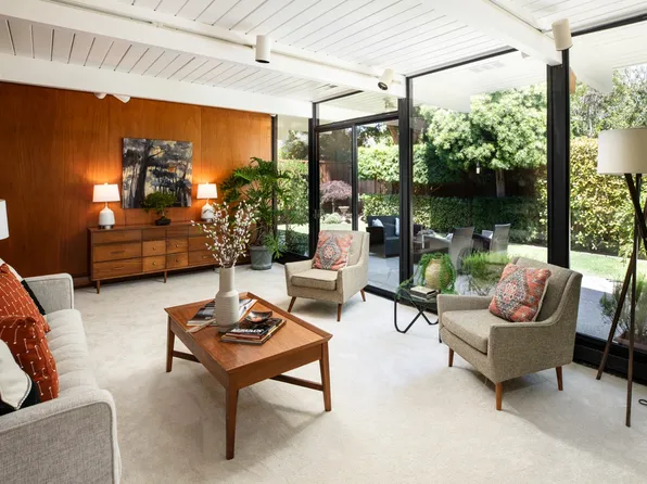 3980 Bibbits Dr, Palo Alto, CA 94303