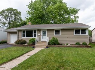 42 Franke Ave, Cary, IL 60013