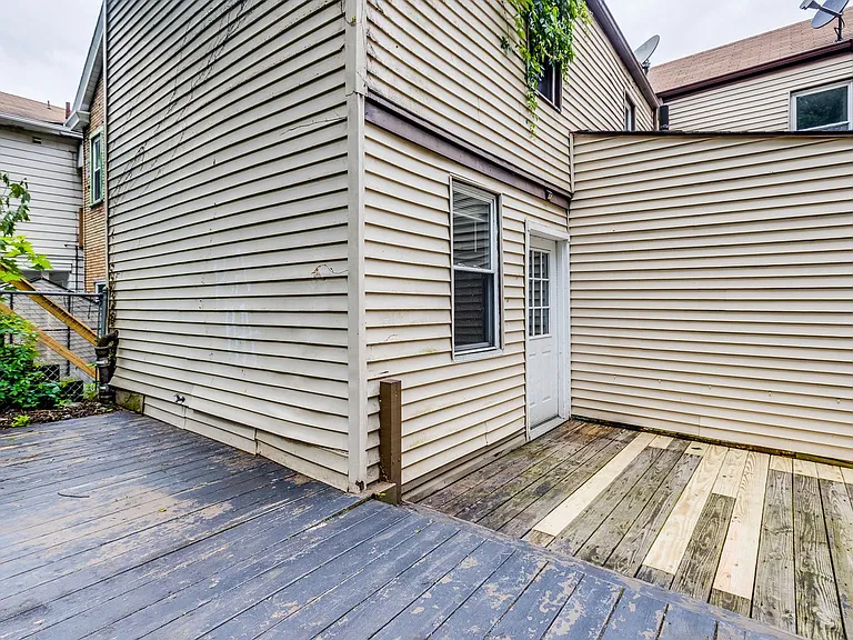 978 Manton Way — Photo 41