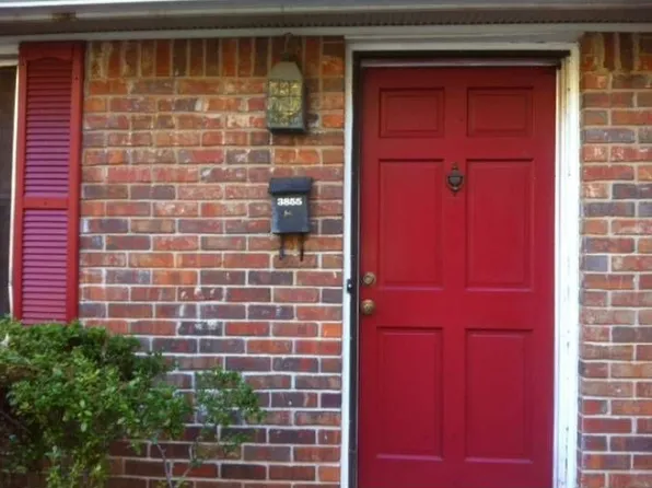 3855 Parklane Dr, Clarkston, GA 30021