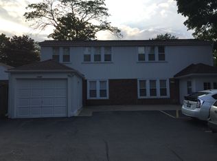 1546 Oakwood Ave, Highland Park, IL 60035
