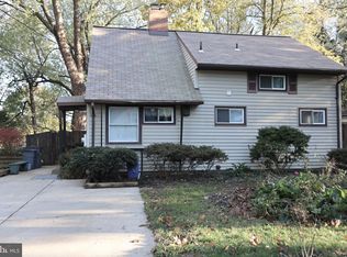 5906 Lemay Rd, Rockville, MD 20851