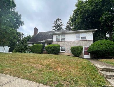 31 Cody Avenue, Glenwood Landing, NY, 11547