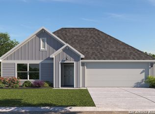 303 N Richland Dr, Lockhart, TX 78644