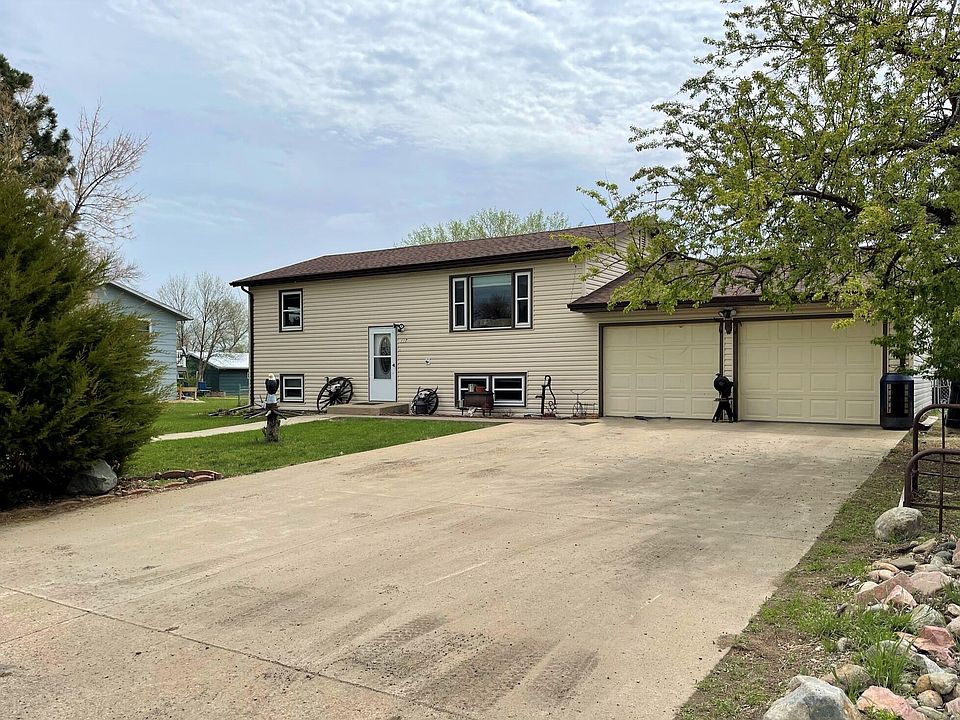 117 E 6th Ave, Fort Pierre, SD 57532 MLS 23147 Zillow