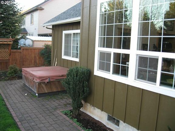 2nd image of 158 Sunday Dr