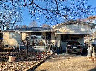 88 Harness Rd, Harrison, AR 72601