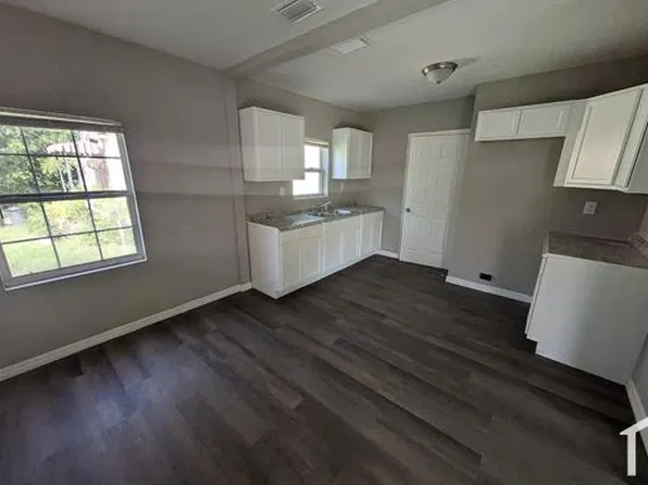 645 W 46th St, Jacksonville, FL 32208