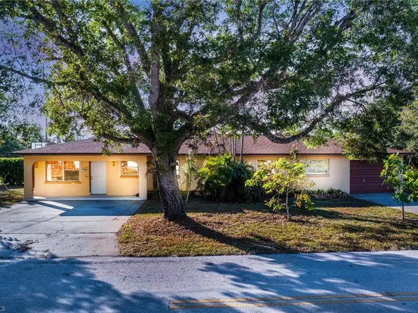 2975 14th ST N, NAPLES, FL 34103