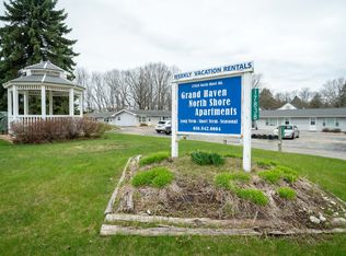 17838 N Shore Dr, Spring Lake, MI 49456