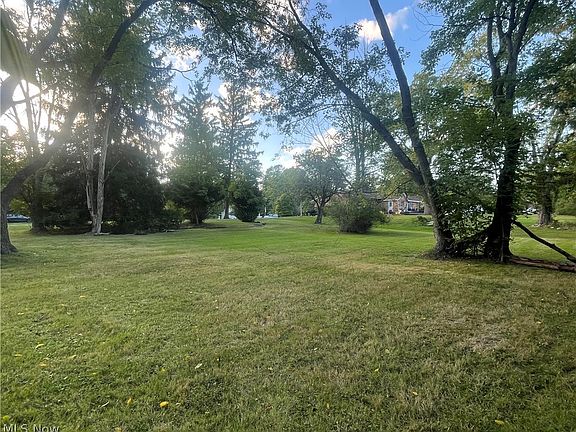 4th image of 3737 Avondale Rd
