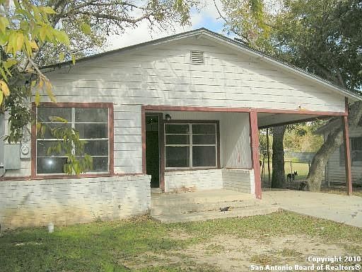 1st image of 918 San Antonio Ave