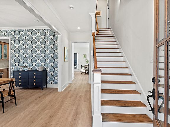 5th image of 1009 Terrabella Way