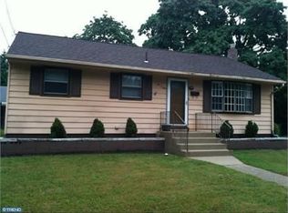 609 Fern Ave, Magnolia, NJ 08049