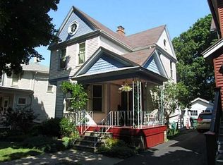 18 Upton Park, Rochester, NY 14607