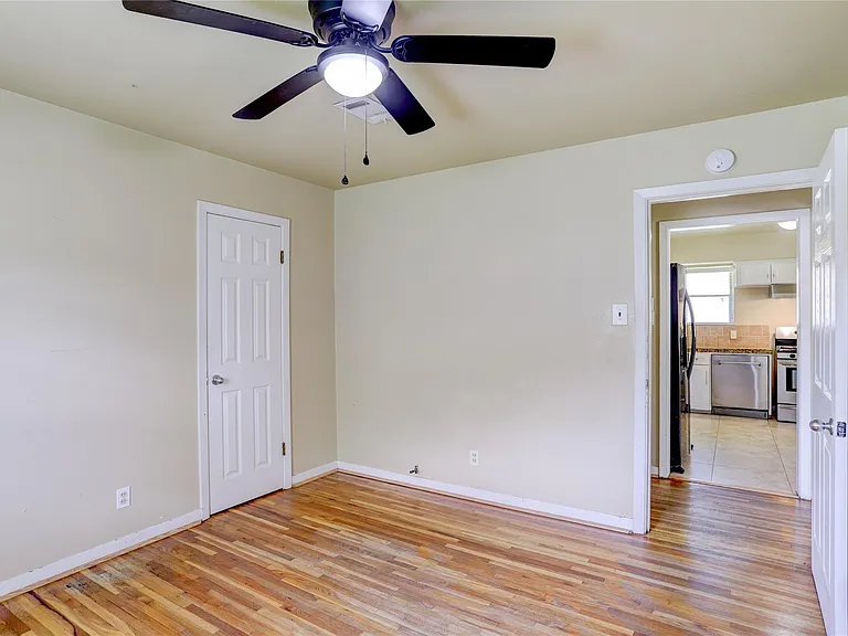 9207 Colleen Rd — Photo 15