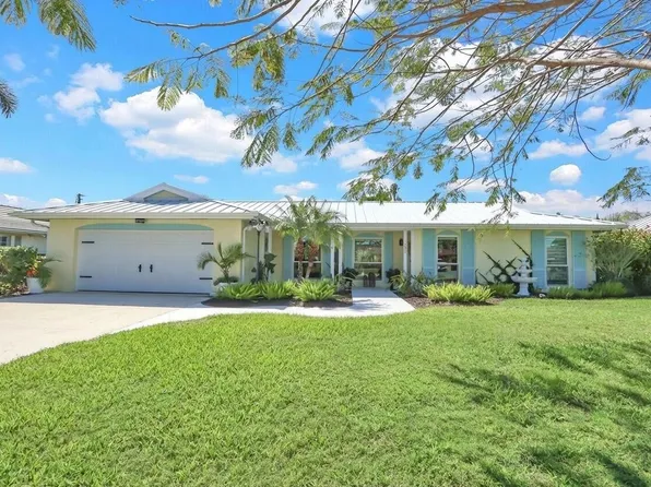 225 Orange Tree Drive, Atlantis, FL 33462