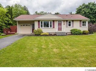 149 Cloverland Dr, Rochester, NY 14610