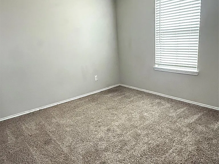 4406 Andorno Dr — Photo 21